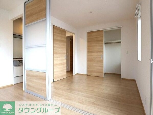 エメ ドゥーズの物件内観写真